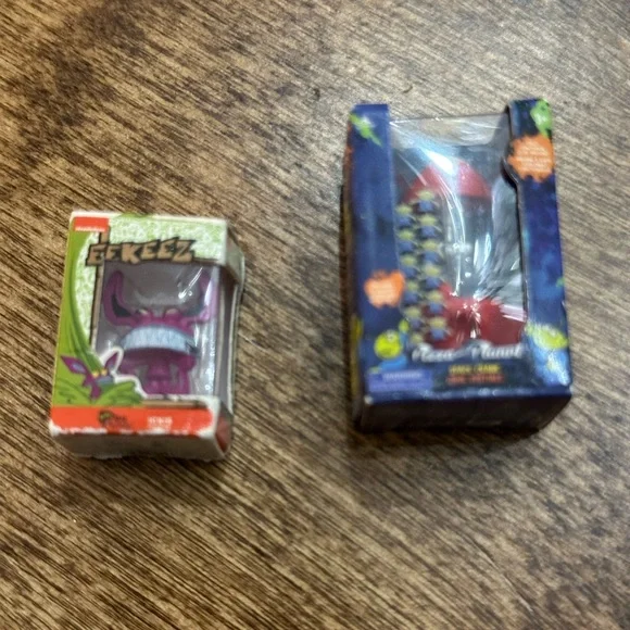 These are Zuru 5 Surprise Mini Brands. - Picture 3 of 4